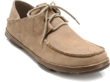 olukai suede shoes