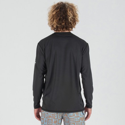VISSLA Comp Pro Long-Sleeve Sun Shirt - Men's 1