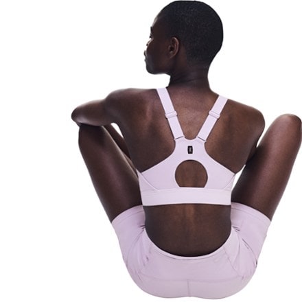 On Performance Bra 7
