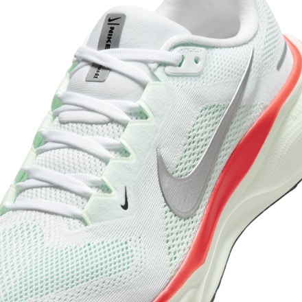 Nike Pegasus 41 Road-Running Shoes - Men's 6