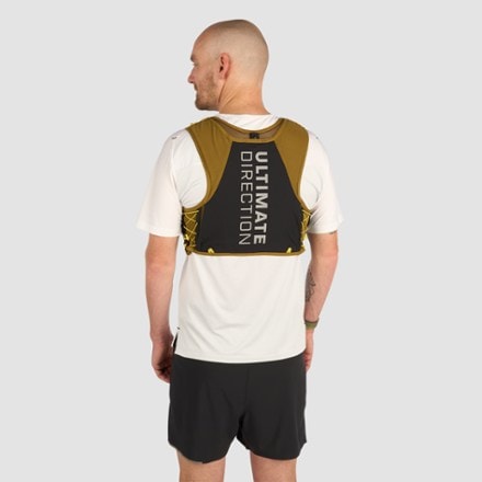 Ultimate Direction Xodus Vest 3
