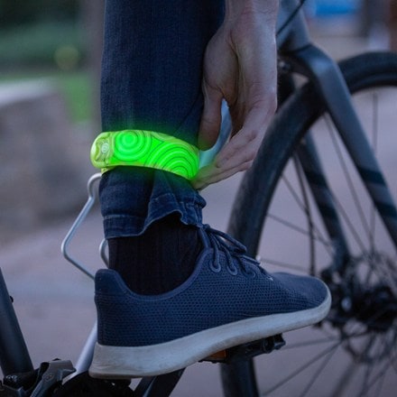 Nite Ize SlapLit Rechargeable LED Slap Wrap 4