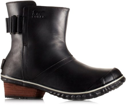 sorel pull on boots