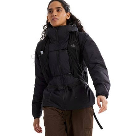 Arc'teryx Atom SV Insulated Hoody - Women's 6
