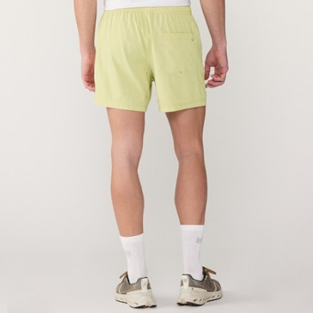 Vuori Kore Shorts - Men's 5" Inseam 2