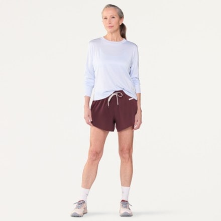 Vuori Clementine 4" Shorts - Women's 3