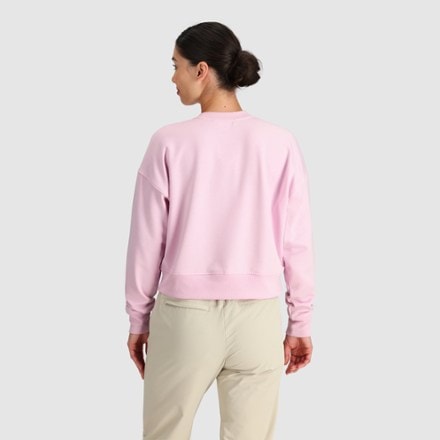 Outdoor Research Essential Fleece Crew Sweatshirt - Women's 2