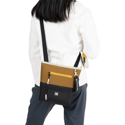Sherpani Sadie Crossbody Bag 6