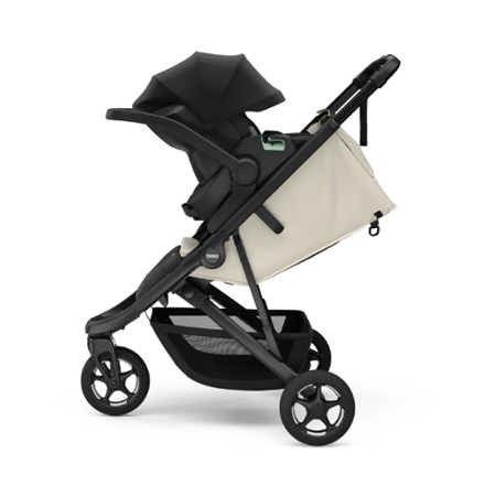 Thule Spring 2 Stroller 5