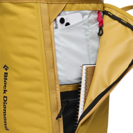 Black Diamond Street Creek 24 Pack 4