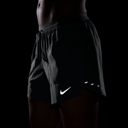 Nike Stride 5" Brief Shorts - Men's 6