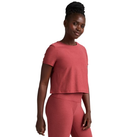 Beyond Yoga Featherweight Supreme Crop T-Shirt - Women's | REI Co-op