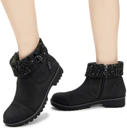 JBU Karissa Boots - Women's 4