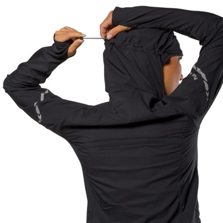 Nathan Stealth Jacket 2.0 - Women's 5