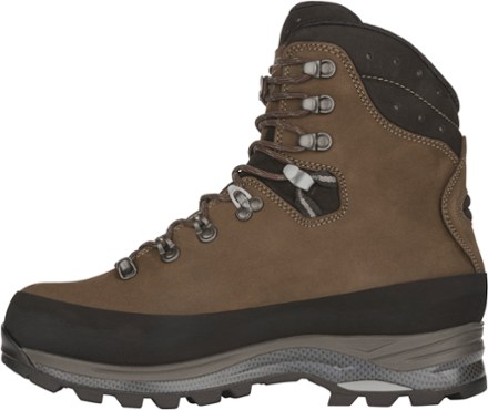 Lowa Tibet GTX Hiking Boots - Men's 1