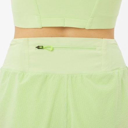 Salomon Sense Aero Stow 4" Shorts - Women's 2