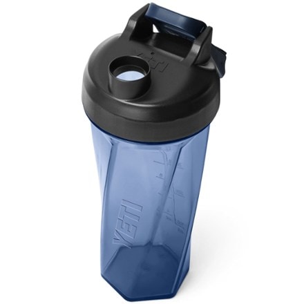 YETI Yonder Shaker Bottle with Quick-Access Cap - 27 fl. oz. 3