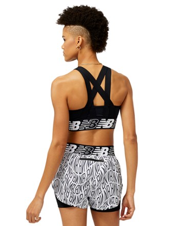 New Balance Relentless Crop Bra 1
