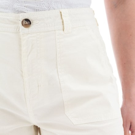 Aventura Halifax Stretch Chino Shorts - Women's 3