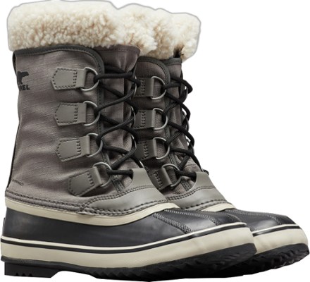 ソレル　SOREL WINTER CARNIVAL BLACK,STONE Sorel Women's Winter Carnival Waterproof Wint | SoftMoc.com