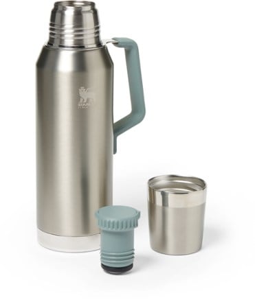 Stanley Mountain thermos flask with mug, 0.47l, silver