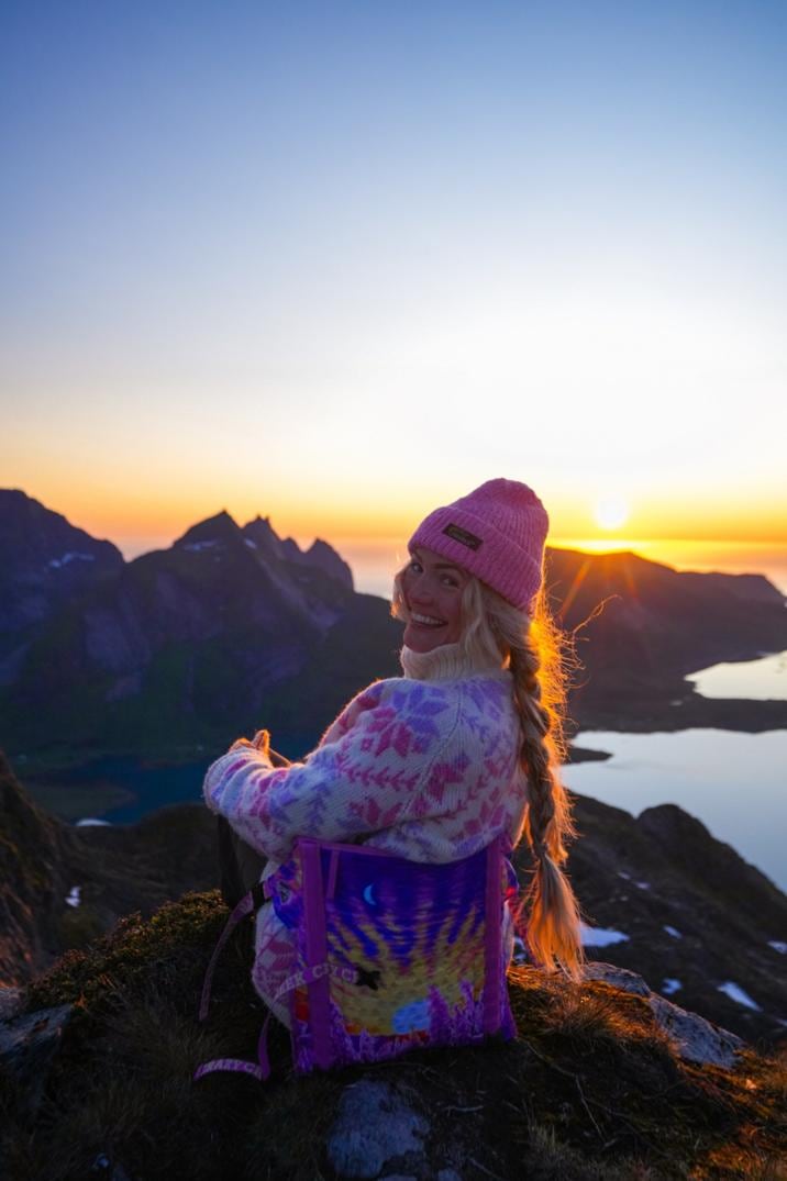 Location Image for Hex 2.0 Chair - Snow Ghosts by Rachel Pohl