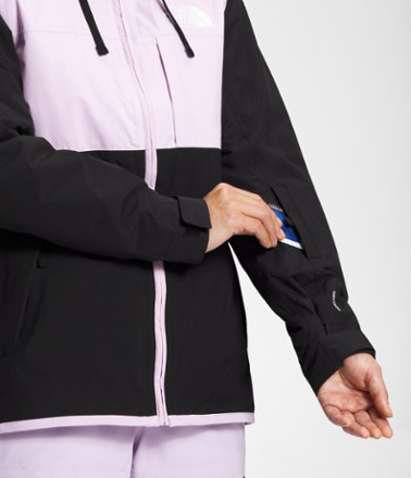 The North Face Superlu Insulated Jacket - Women's 5