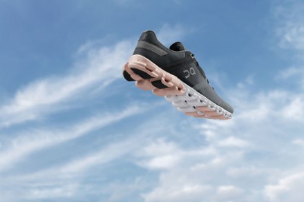 On Cloudflow Road-Running Shoes - Women's 6