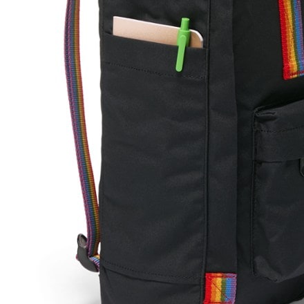 Fjallraven Kanken Rainbow Pack Trekking pole attachments