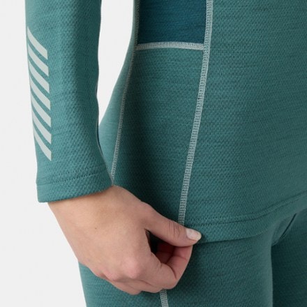 Helly Hansen LIFA Merino Midweight Base Layer Crew Top - Women's 5