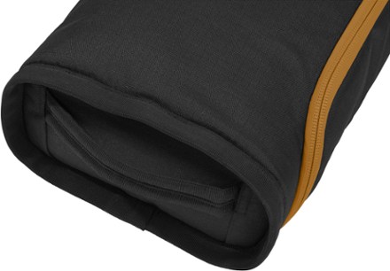 Thule RoundTrip Ski Bag 4