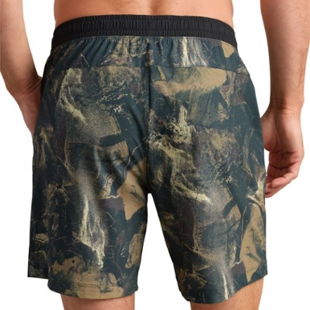 RHONE Pursuit 7" Unlined Shorts - Men's 2