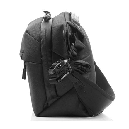 Peak Design Everyday Sling Bag V2 9