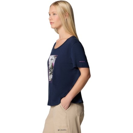Columbia Ruby Springs Graphic Scoop-Neck Shirt - Women's 3