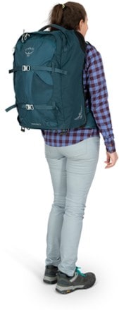 Osprey Fairview 36 Wheeled Travel Pack - Women's 1