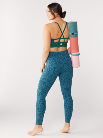 Vuori Longline Elevation Bra 3