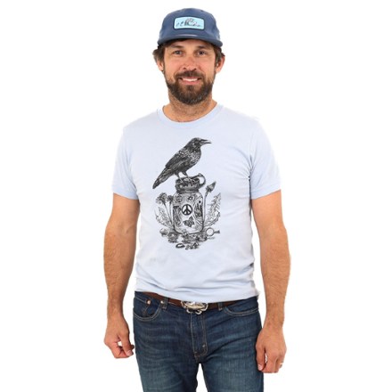 Slow Loris Crow's Gift T-Shirt 0
