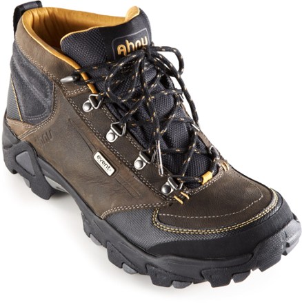 ahnu north peak mid event hiking boot