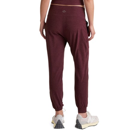 Beyond Yoga Spacedye Midi Jogger Pants Women's REI Co-op