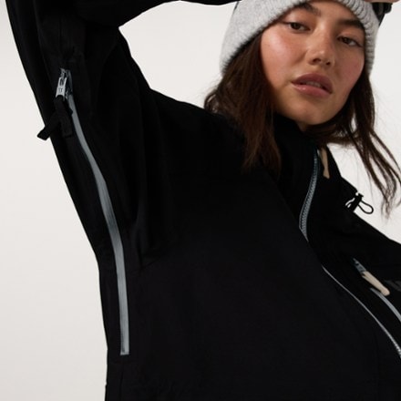 Vuori Taika Shell Jacket - Women's 9