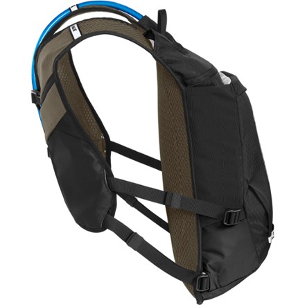 CamelBak Chase Adventure 8 Hydration Vest - Women's 2