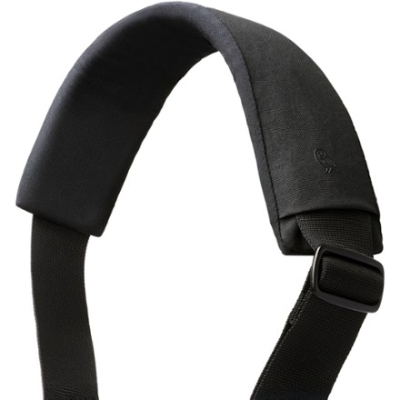 Bellroy Venture Ready Duffel 55L 4