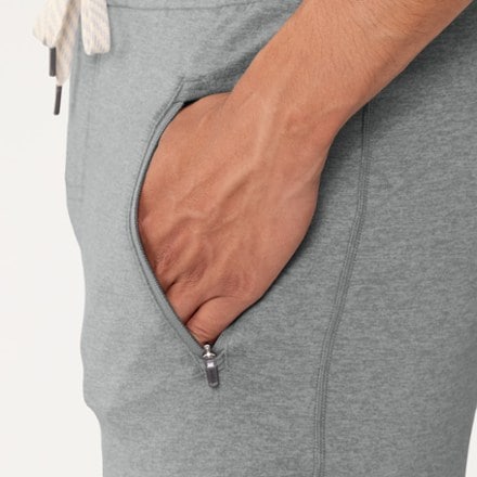 Vuori Ponto Performance Joggers - Men's 4