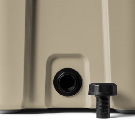 YETI Roadie 24 2.0 Hard Cooler 8