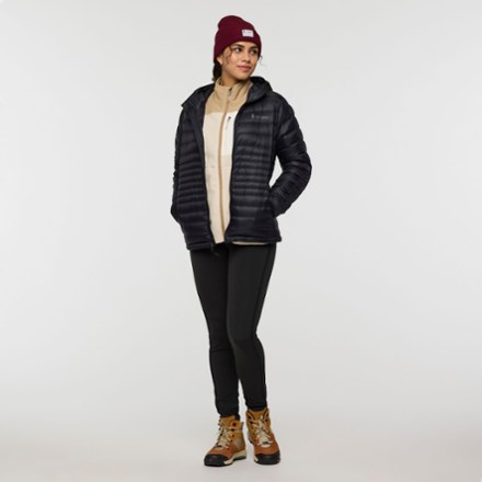 Fuego Hooded Down Jacket - Women's
