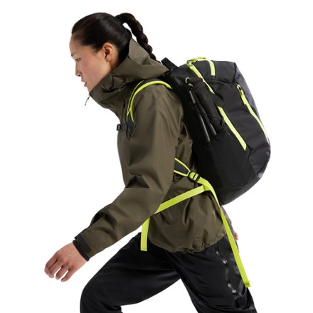 Arc'teryx Mantis 26 L Pack 5