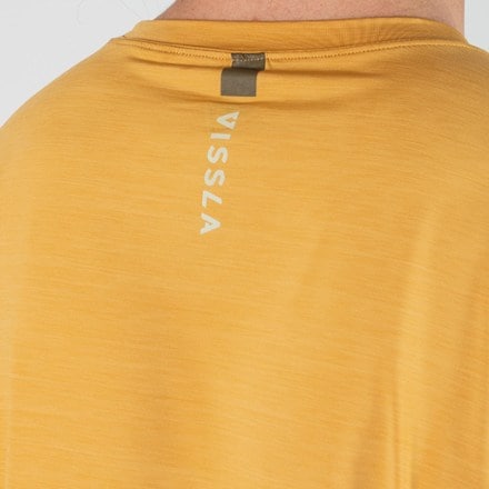 VISSLA Twisted Long-Sleeve Rashguard - Men's 3