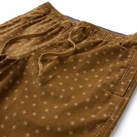 VISSLA Rails Cord 18" Walkshorts - Men's 3