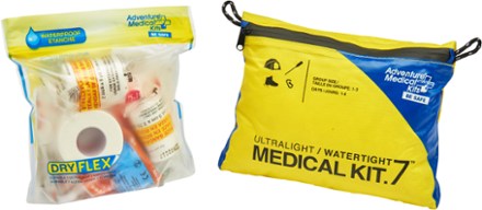Adventure Medical Kits Ultralight/Watertight .7 Medical Kit 2