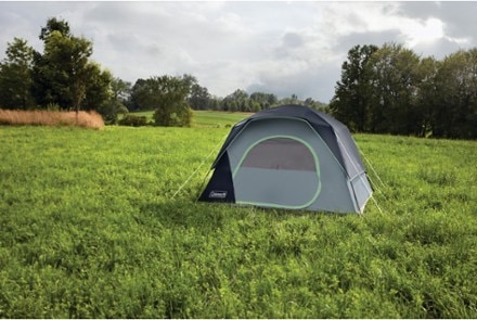Coleman Skydome 6-Person Tent 9